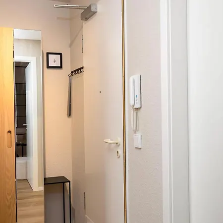 Apartmán Von Spears - Edles Design Mit Balkon Und Kostenloser Tiefgarage Im Neuseenland